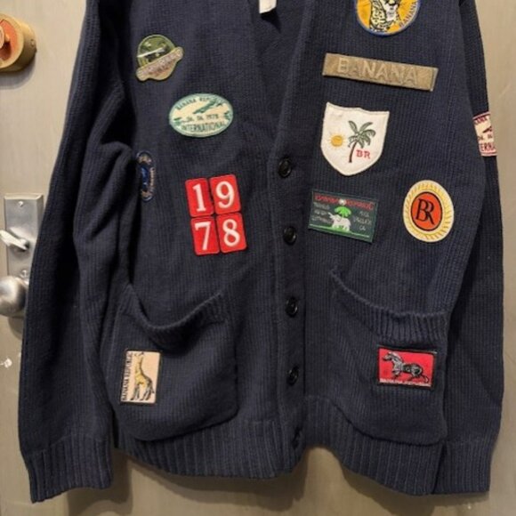 Organic Cotton V-Neck Patch Sweater Cardigan - Picture 6 of 16